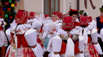 Na Svatováclavských hodech nechyběla májka ani verbuňk