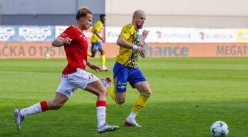 Zlín potřetí za sebou remizoval, čtyři branky padly za sedmnáct minut 