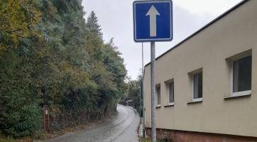 Nová jednosměrka má pomoci zklidnit dopravu v centru Zlína