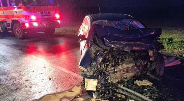 Tragická nehoda u Napajedel: Na místě zemřela jedna osoba, čtyři lidé se vážnězranili