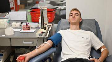 Studenti uherskohradišťského gymnázia poprvé darovali krev