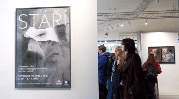 Studenti SUPŠ vystavují v kině Hvězda díla s tematikou stáří
