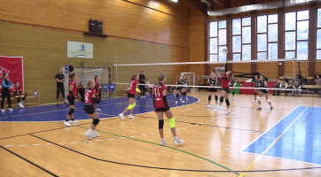 Volejbalový víkend ve sportovní hale Na Lapači 