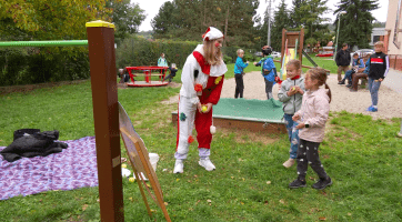 Děti se v Jarošově vydaly na Pohádkové putování