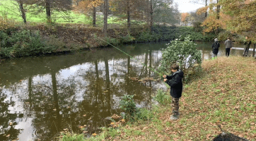 Rybářský kroužek Alceda vyrazil k vodě