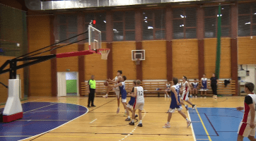 Sedmnáctiletí basketbalisté Vsetína doma vyhráli s SK UP BCM Olomouc C 