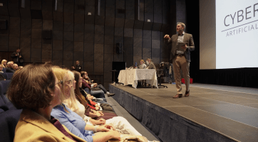 Třetí ročník Cybershow se letos zaměřil na umělou inteligenci