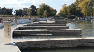 Končí první etapa rozšíření přístavu a chystají se další stavby