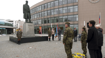 Pietní akt ve Zlíně připomněl 107. výročí vzniku Československa