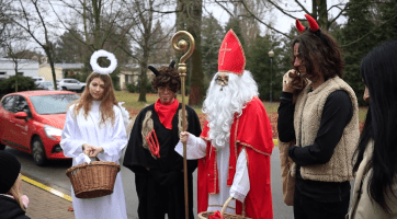 Mikulášská družina zavítala také do hodonínské nemocnice