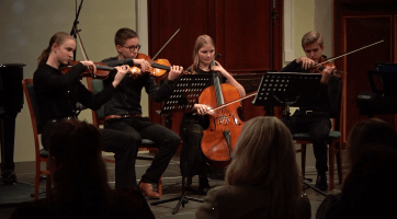 ZUŠ představila celý hudební obor na vánočním koncertu