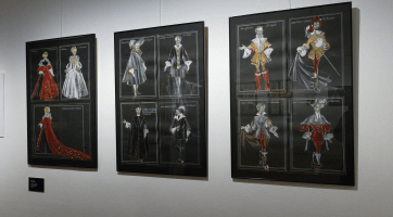 Nová výstava zavede návštěvníky na divadelní scénu