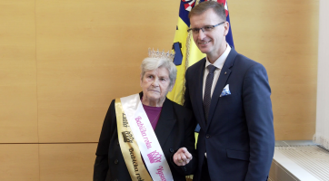 Babička roku Jaruše Hahnová z Ratiboře okouzluje skromností i humorem