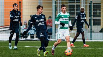 Fotbalisté Zlína v dohrávce Tipsport ligy porazili Prostějov, skórovali Koubek a Petruta