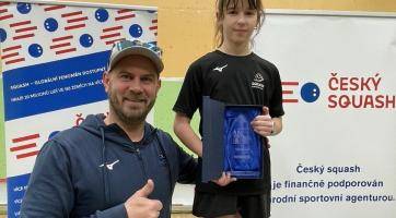 Squashistka Uherského Hradiště Mia Berková ovládla mezinárodní Czech Junior Open 2026