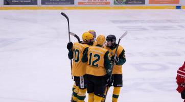 Junioři Vsetína rozstříleli Chrudim 10:2 