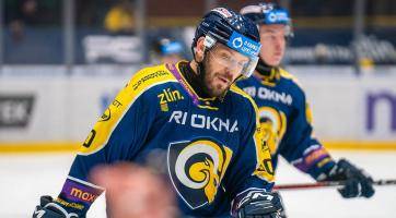 Zlín neuspěl v Kolíně a je mimo pozice pro play-off, Vsetín padl s Táborem