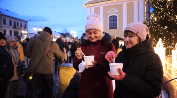 Nový rok přivítali v Hodoníně česnečkou a ohňostrojem