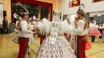 Krojový ples má chasa za sebou, brzy se začne chystat na hody