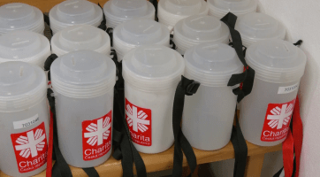 Tříkrálová sbírka na Uherskobrodsku je rekordní. V Bánově provázely koledníky lamy