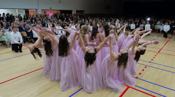 Kunovický ples přenesl příchozí do japonské zahrady