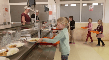 Máneska dokazuje, že i zdravé jídlo může dětem chutnat 