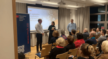 Vsetínská knihovna uspořádala besedu o nejstarších příjmeních a DNA