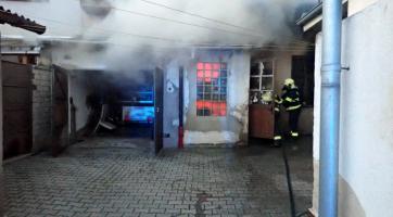 požár ve Zlíně-Malenovicích