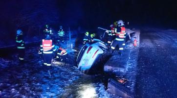 dopravní nehoda u Velkých Karlovic