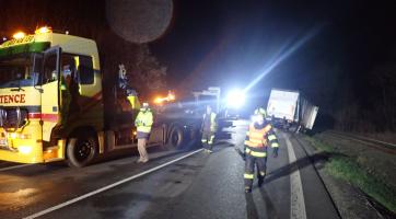 Dopravní nehoda u Újezdce