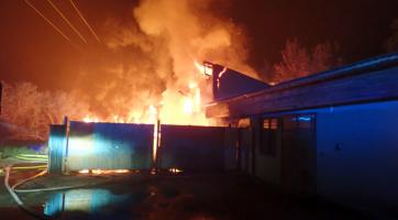 U rozsáhlého požáru v Napajedlích zasahovalo šest hasičských jednotek