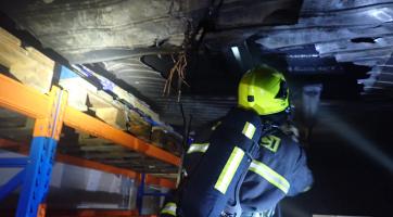 Požár skladu ve Zlíně - Loukách