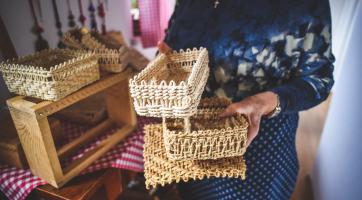 Výrobky z kukuřičného šustí Marie Bilíkové. Foto: Kateřina Nosková