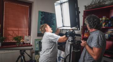 z natáčení v ateliéru Miroslava Maliny