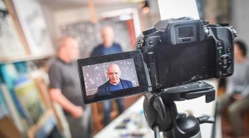 z natáčení v ateliéru Miroslava Maliny