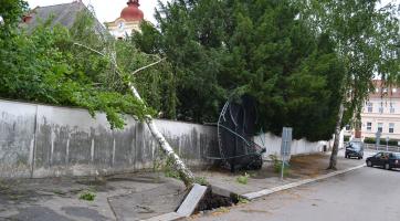 Silné bouřky zasáhly také Zlínský kraj, nejhůř jsou na tom Luhačovice