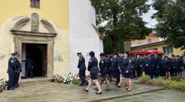 Poslední sbohem. V Koryčanech se rozloučili s tragicky zesnulým hasičem