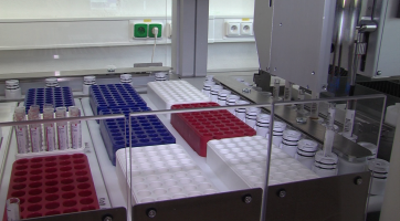 Laboratoře biochemie a mikrobiologie