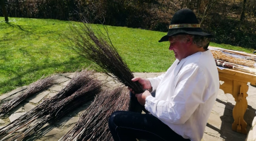 Výroba březových metel (Jiří Ondřej)