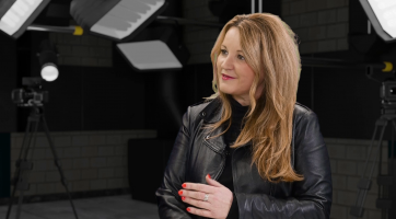 Říkáme o sobě, že jsme jedna velká korunková rodina, říká zakladatelka neziskové organizace Korunka Veronika Záhorská