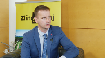 Hejtman Radim Holiš o začleňování ukrajinských uprchlíků, covidu-19 a aktuálním dění v krajské nemocnici (1. část)