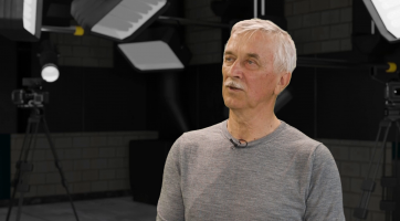 Černý Janek na uherskobrodské radnici vznikl na základě pověsti, říká řezbář Karel Táborský