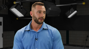 Moje předsoutěžní dieta trvá tři měsíce, člověku dochází energie, ale musí to přetrpět, říká mistr ČR v kulturistice Martin Horký