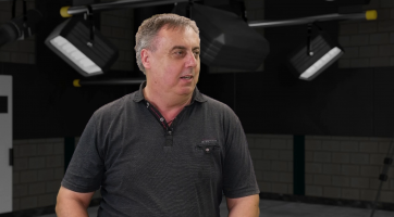 Inspirace musí přijít sama, nemá smysl pro ni někam chodit, říká výtvarník Jan Botek