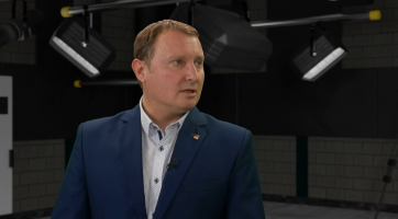 Už teď se s řediteli příspěvkových organizací bavíme o konkrétních typech úspor, abychom se co nejvíce osamostatnili od drahých energetických zdrojů, říká nový starosta Starého Města Martin Zábranský