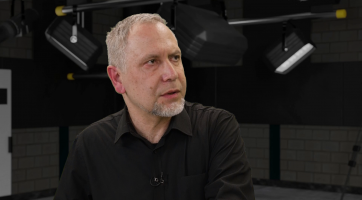 Na konzervatoři jsem měl zaječí úmysly a chtěl jsem zběhnout na uměleckou průmyslovku. Tehdy tomu zamezil můj profesor a asi udělal dobře, říká muzikant a malíř Michal Pášma