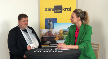 Radní Zlínského kraje Jiří Jaroš o konferenci v Austinu, umělé inteligenci, digitální technické mapě, spolupráci s UTB, sportovních akademiích a olympiádě dětí a mládeže