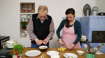 Nové brambory s kyškú a kyška s oharkama