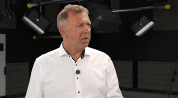 V některých městech USA jezdí taxíky bez řidičů. Budeme muset připravit legislativu tak, aby taková vozidla mohla v budoucnu jezdit i na českých silnicích, říká starosta UH a poslanec Stanislav Blaha