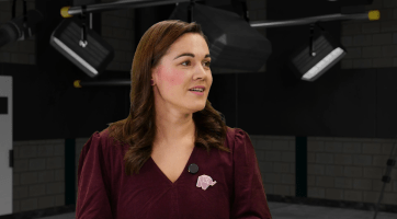 Školství by mělo jít cestou individualizace a diferenciace. Každý žák by se měl hlavně zdokonalovat v tom, co je jeho silná stránka, říká učitelka Pavlína Hrdlíková